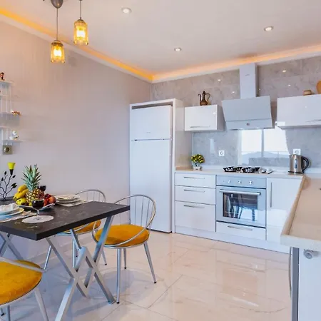 With Private Pool - 3115 Appartement Kalkan