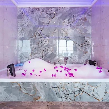 Appartement With Private Pool - 3115 Kalkan