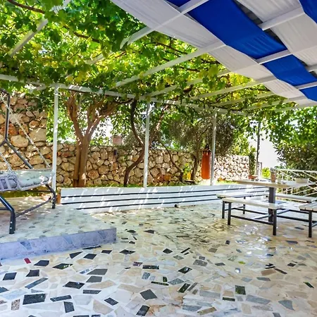 With Private Pool - 3115 *