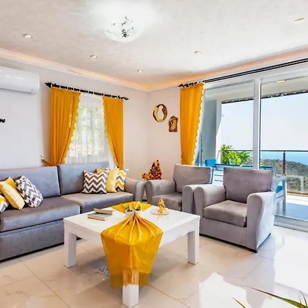 With Private Pool - 3115 Apartment