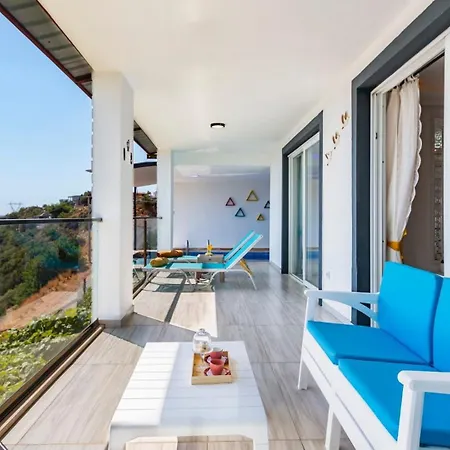 Apartment With Private Pool - 3115 Kalkan