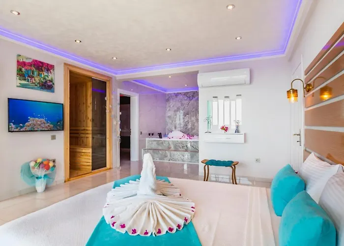 With Private Pool - 3115 *