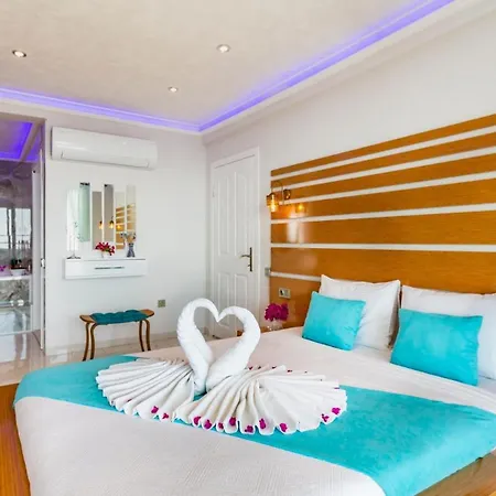 With Private Pool - 3115 דירה